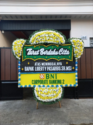 Papan Bunga Duka di Atung Bungsu